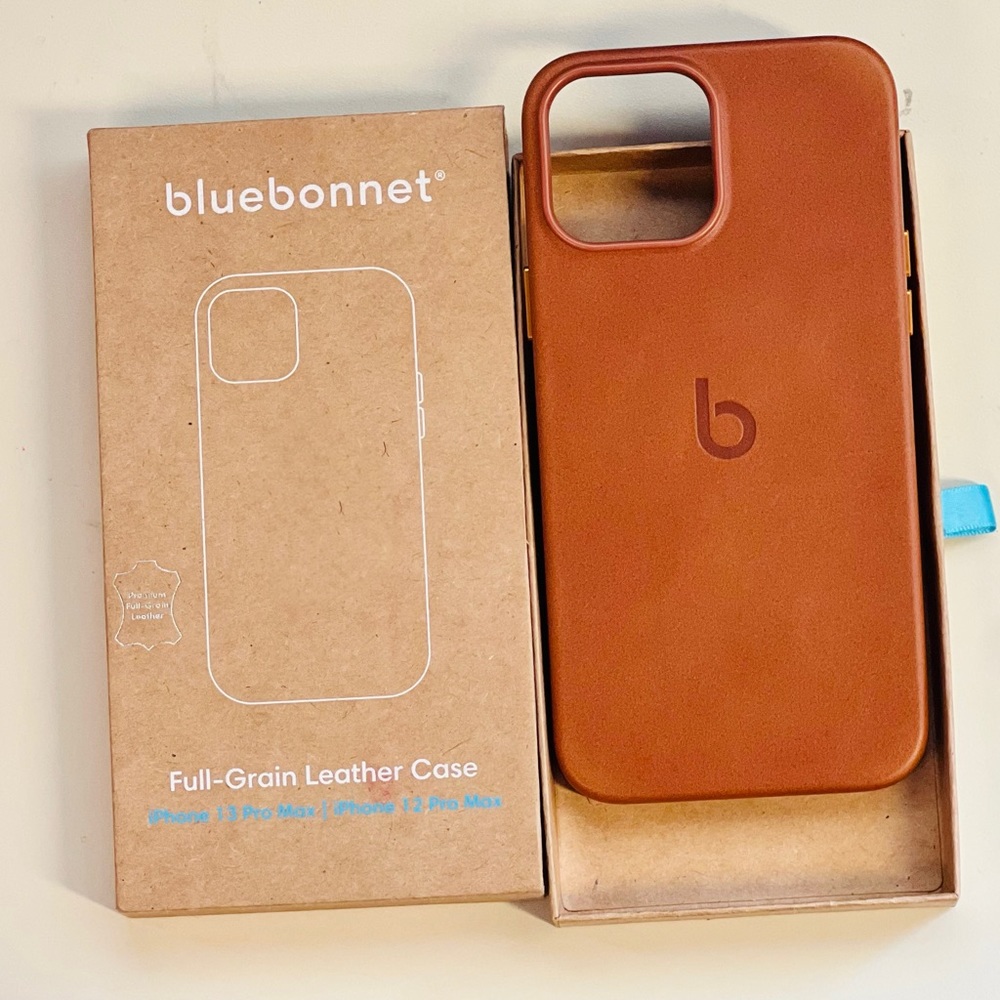 Bluebonnet Full- Grain Leather Case 13 pro- max NIB